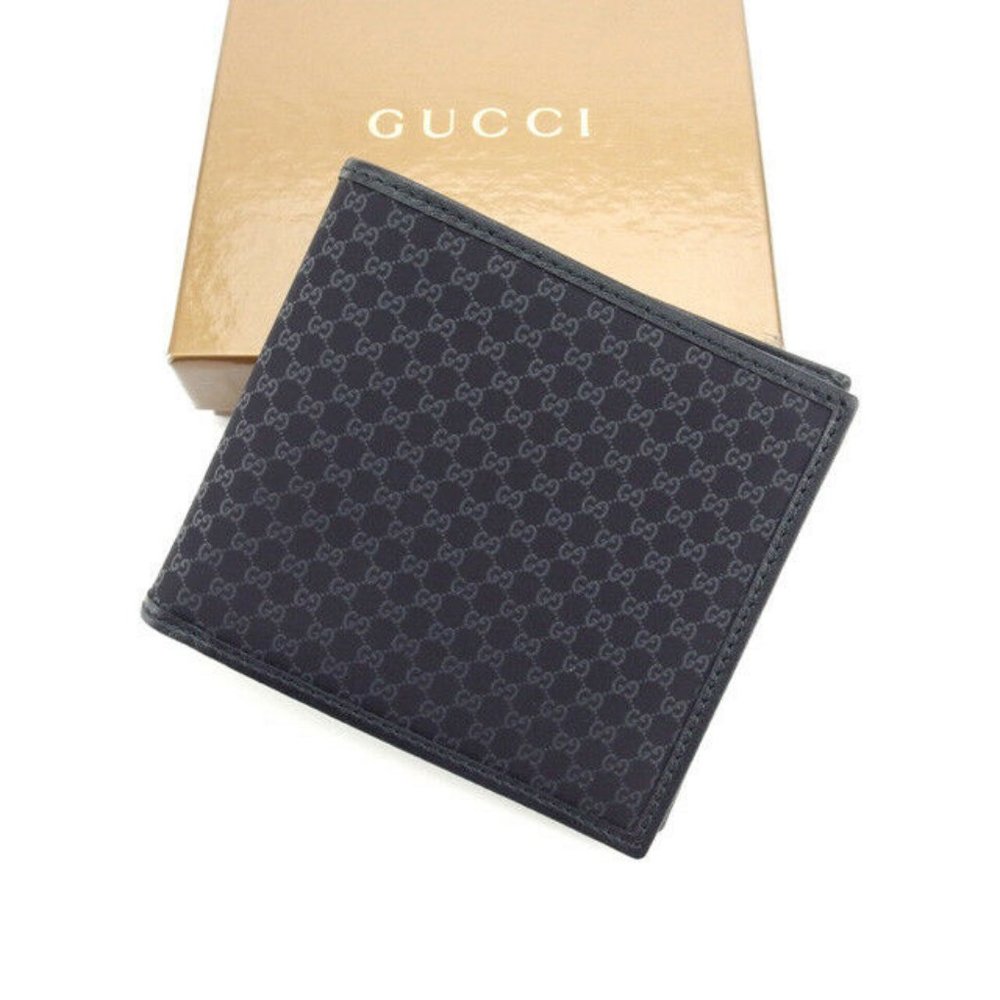 Authentic Gucci Wallet Purse Bifold Black Woman Used